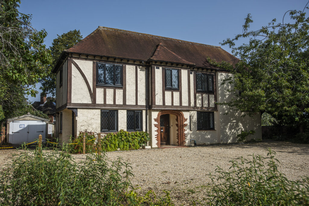 31 Linton Road